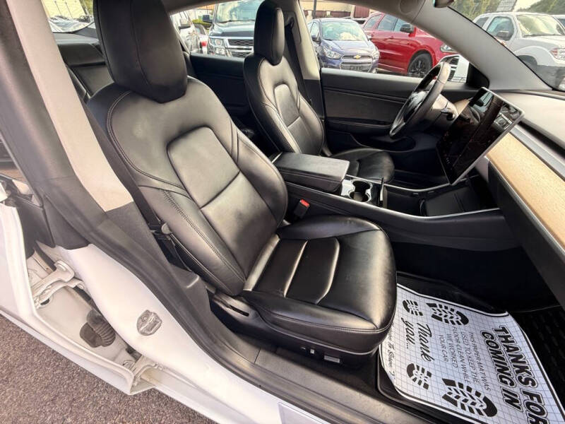 2019 Tesla Model 3 Standard Range Plus
