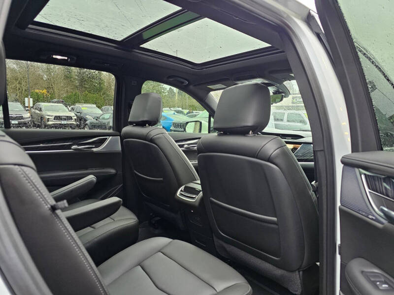 2023 Cadillac XT6 Premium Luxury