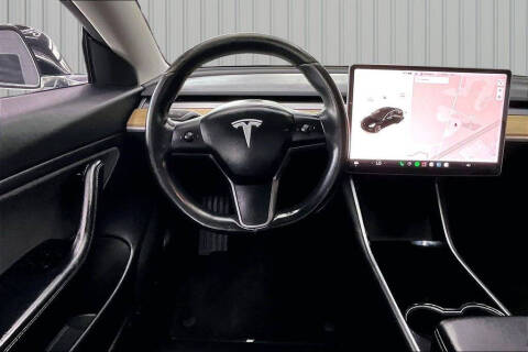 2019 Tesla Model 3 Standard Range Plus