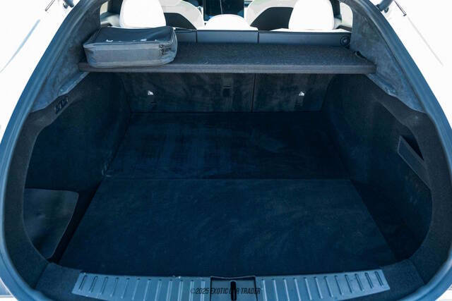 2022 Tesla Model S Plaid