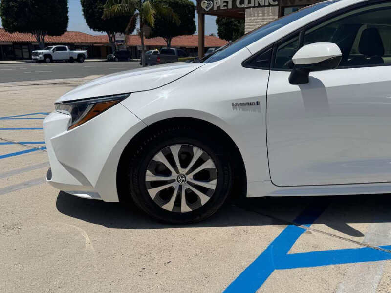 2021 Toyota Corolla Hybrid LE