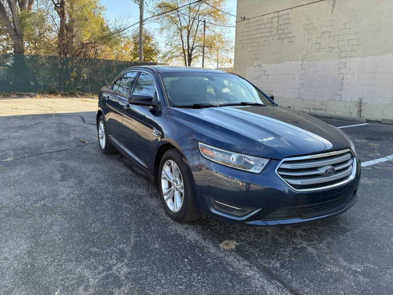 2017 Ford Taurus SEL