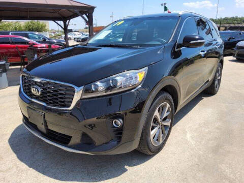 2019 Kia Sorento for sale at Trinity Auto Sales Group in Dallas TX