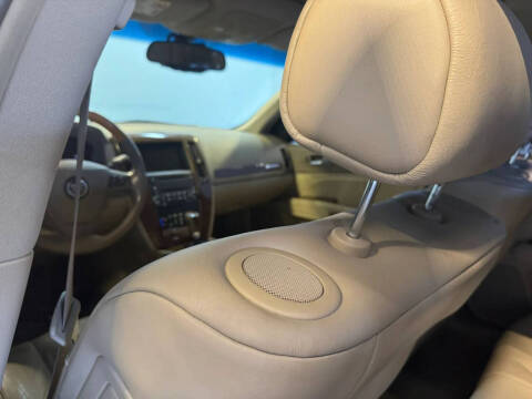 2005 Cadillac STS