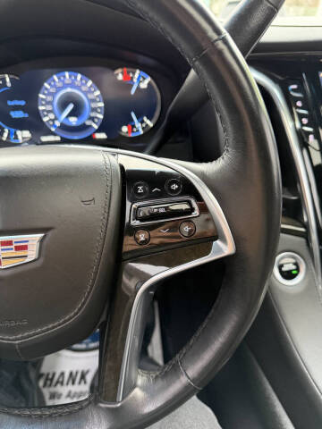 2017 Cadillac Escalade Platinum