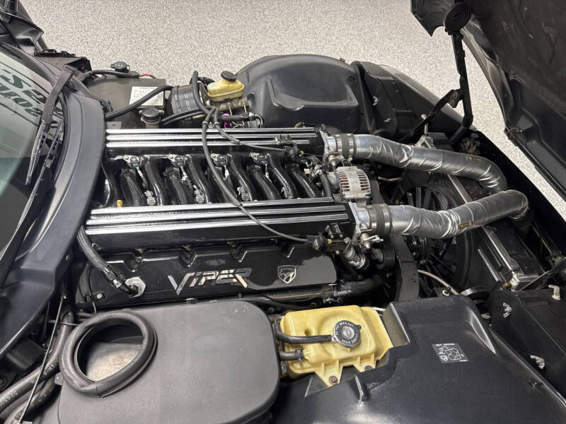 1996 Dodge Viper RT/10