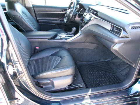 2020 Toyota Camry SE