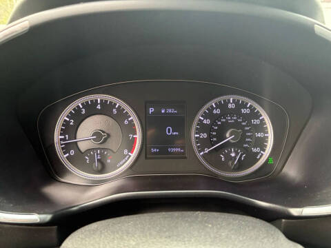 2019 Hyundai Santa Fe SE 2.4L