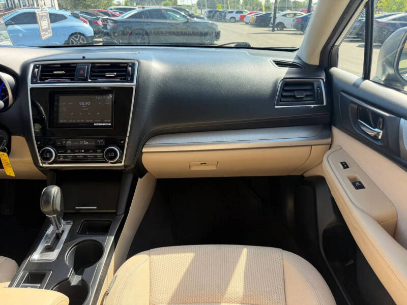 2019 Subaru Outback 2.5i Premium