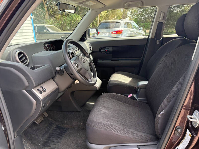 2009 Scion xB