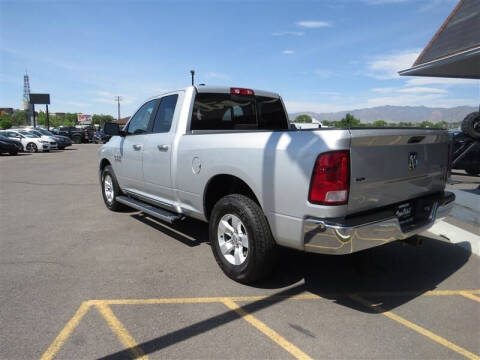 2017 RAM 1500 SLT
