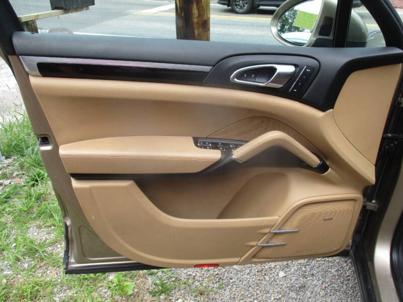 2016 Porsche Cayenne
