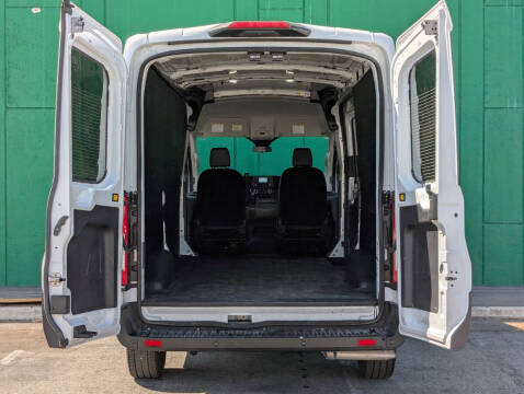 2024 Ford Transit 250