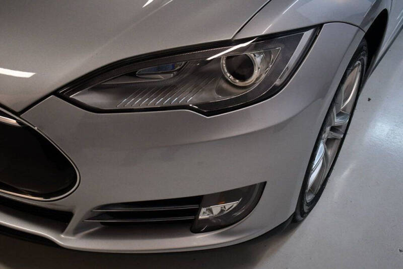 2013 Tesla Model S