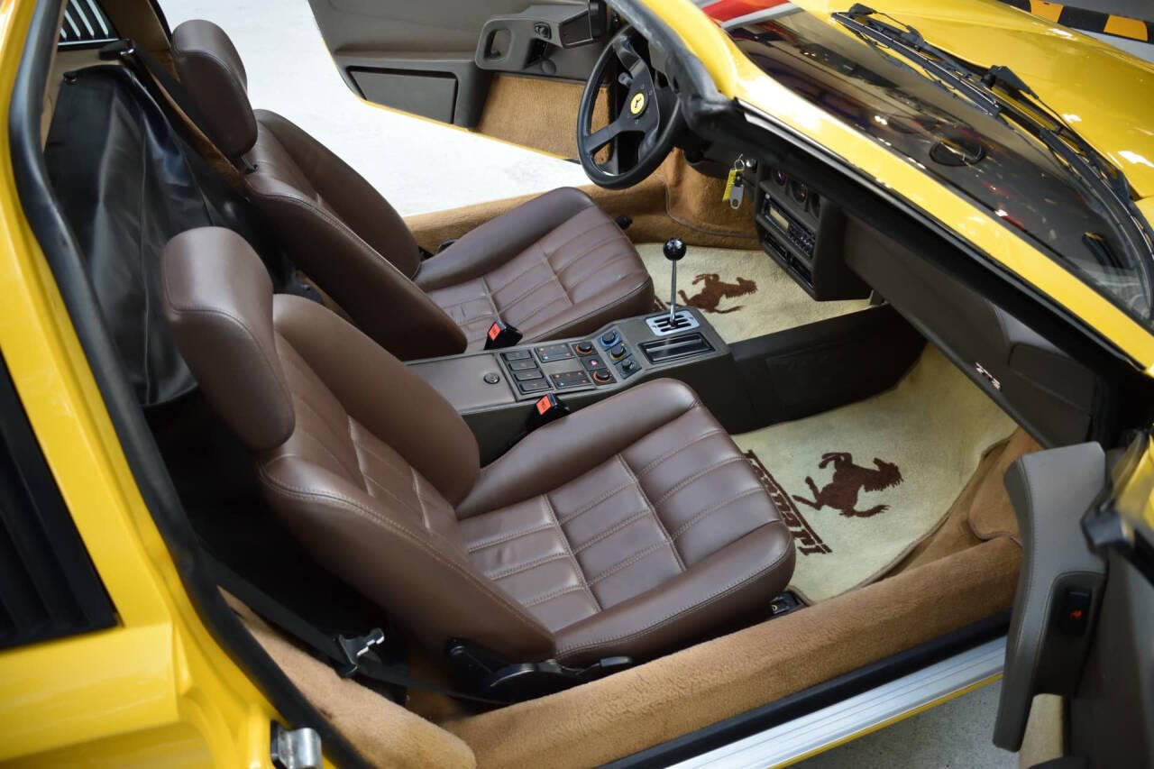 1986 Ferrari 328 56