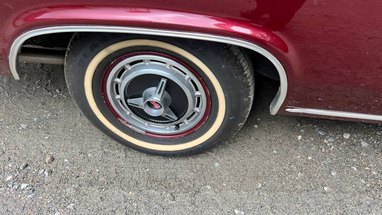1966 Chevrolet Impala 15
