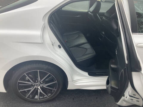 2022 Toyota Camry SE