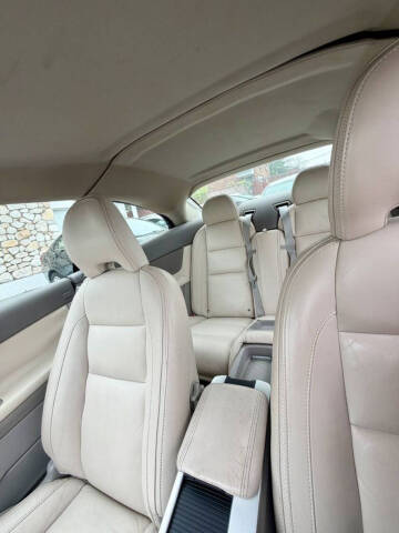 2012 Volvo C70 T5