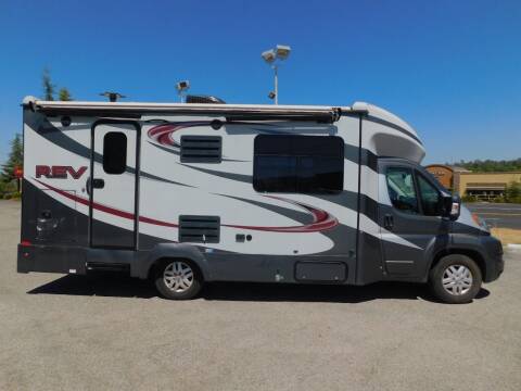 2017 DYNAMAX REV 24RB for sale at Gold Country RV in Auburn CA