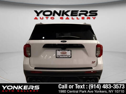 2022 Ford Explorer ST