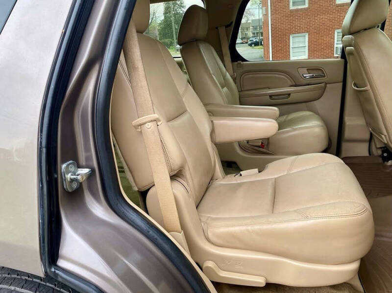 2013 Cadillac Escalade Luxury