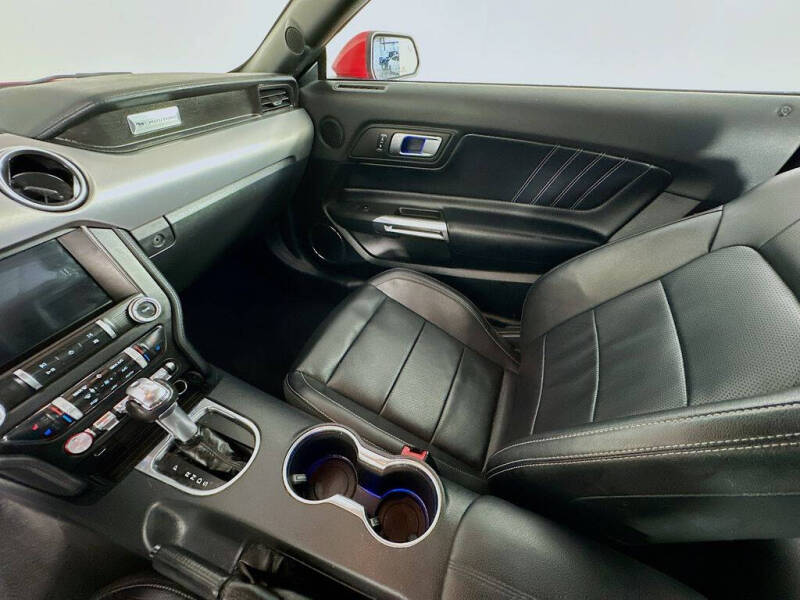 2021 Ford Mustang EcoBoost Premium