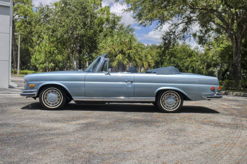 1970 Mercedes-Benz 280-Class