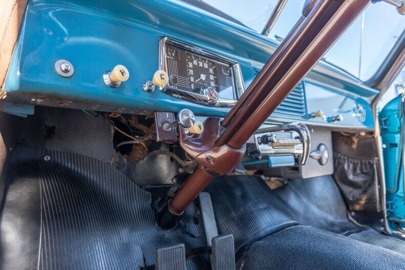 1951 Kaiser Henry-J Coupe