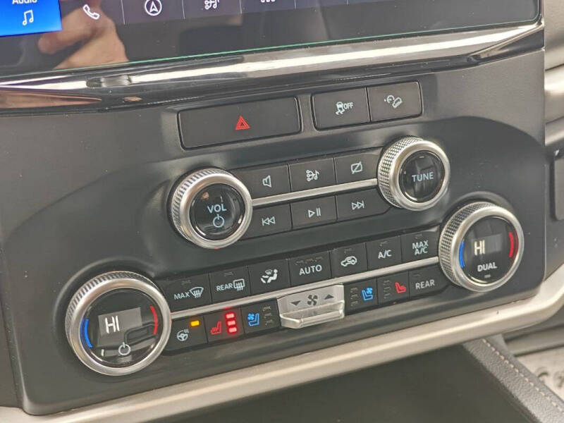 2023 Ford Expedition MAX XLT