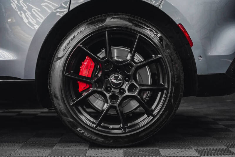 2021 Aston Martin DBX