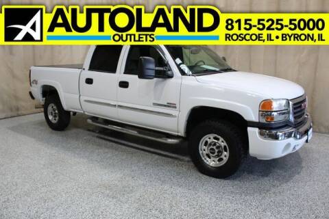 2005 GMC Sierra 2500HD for sale at AutoLand Outlets Inc in Roscoe IL