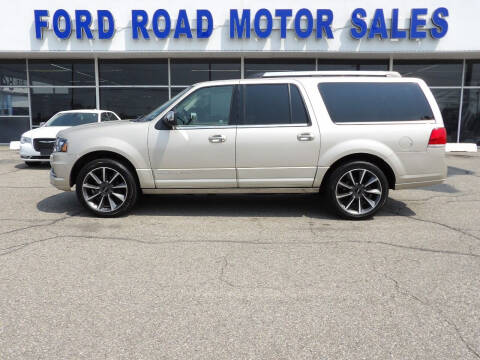 2017 Lincoln Navigator L for sale at Ford Road Motor Sales in Dearborn MI