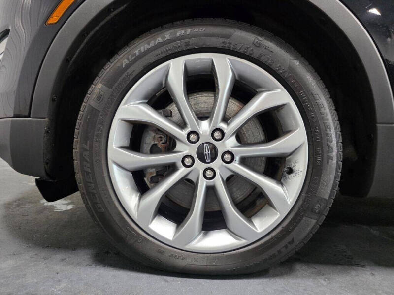 2019 Lincoln MKC Select