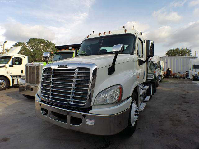 2016 Freightliner Cascadia