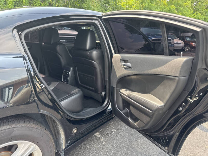 2019 Dodge Charger SXT