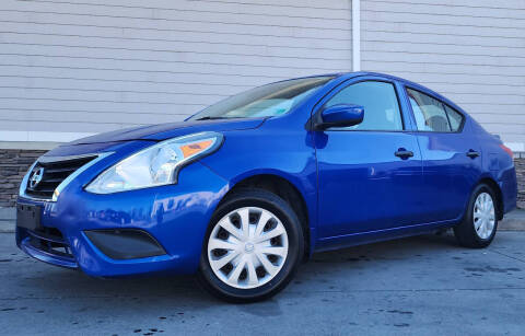 2017 Nissan Versa 1.6 S