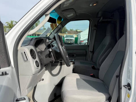 2014 Ford E-Series E-250