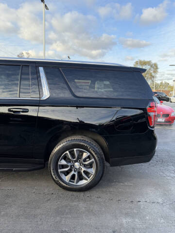 2022 Chevrolet Suburban LT