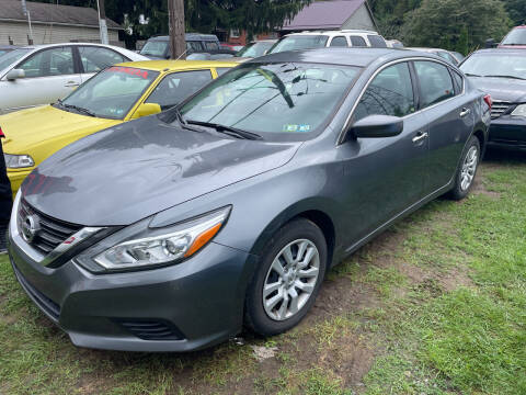 2016 Nissan Altima for sale at Trocci's Auto Sales in West Pittsburg PA