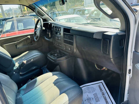 2019 Chevrolet Express 2500