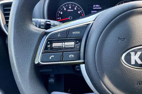 2022 Kia Sportage LX