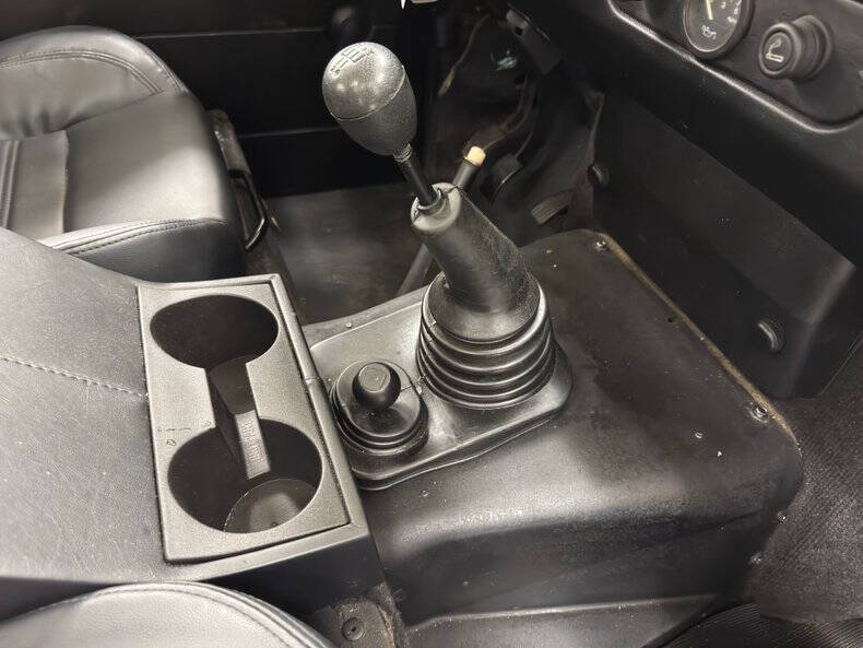 1987 Land Rover Defender