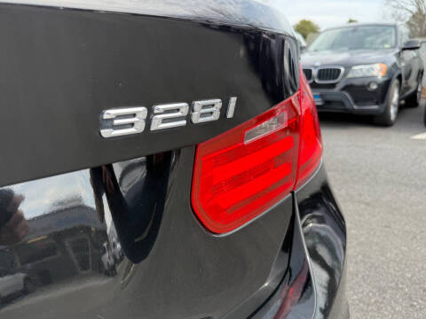 2013 BMW 3 Series 328i