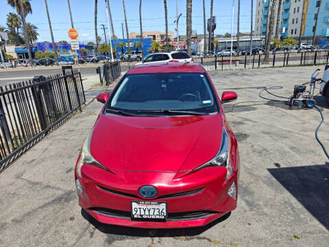 2016 Toyota Prius Four Touring