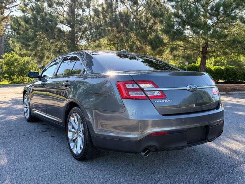 2015 Ford Taurus SEL