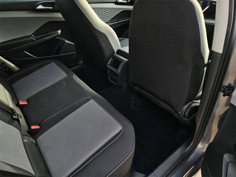 2022 Volkswagen Taos S