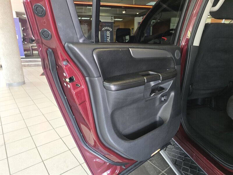 2012 Nissan Armada SV