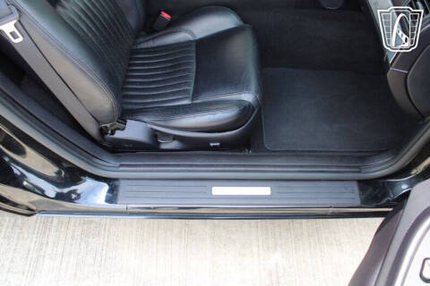 2004 Ford Thunderbird Deluxe