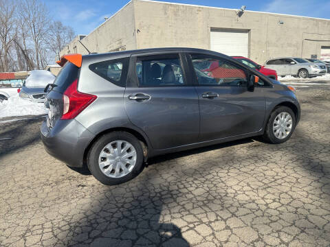 2016 Nissan Versa Note SV