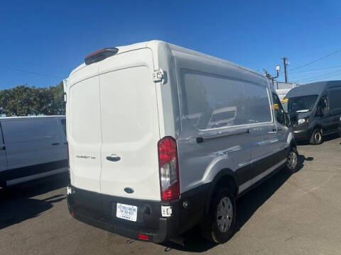 2023 Ford Transit 250